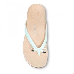 VIONIC BELLA TOE POST SANDAL